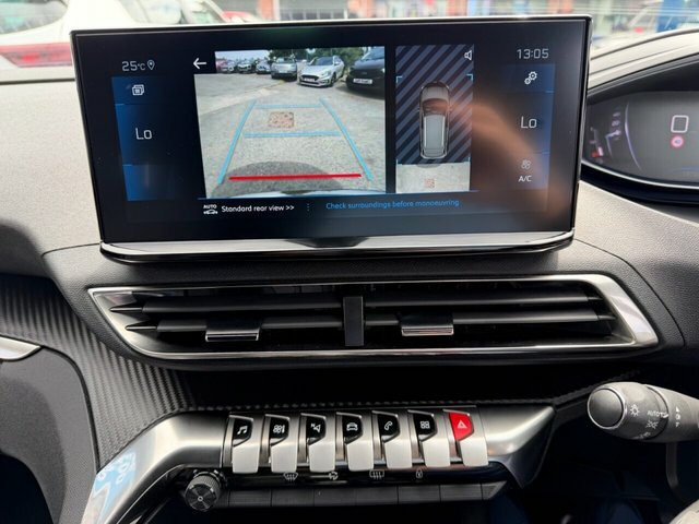 Peugeot 3008 Puretech Eat8 Allure Premium #16