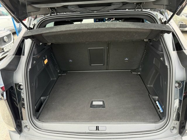 Peugeot 3008 Puretech Eat8 Allure Premium #9