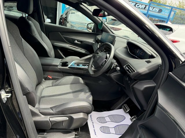 Peugeot 3008 Puretech Eat8 Allure Premium #10