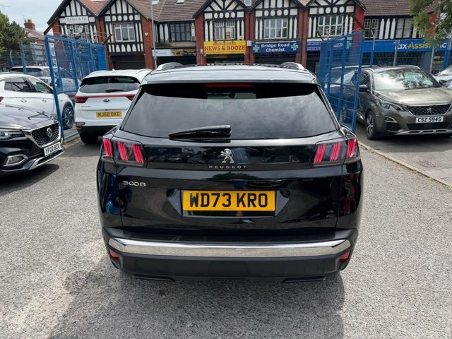 Peugeot 3008 Puretech Eat8 Allure Premium #4
