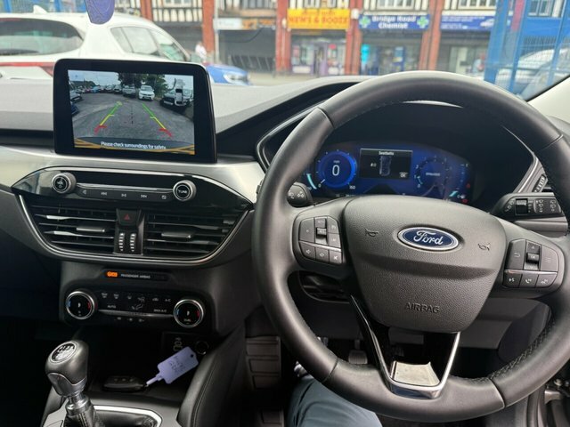 Ford Kuga 1.5 Ecoboost 150 St-line X Edition #17