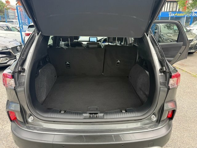 Ford Kuga 1.5 Ecoboost 150 St-line X Edition #10