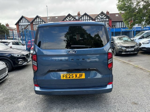 Ford Tourneo Custom 2025 2.0 320 Ecoblue Titanium Luxe Minibus Double Blue #4