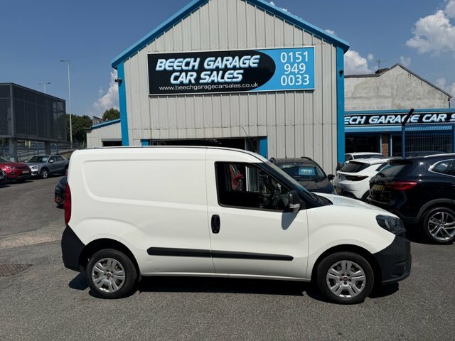 Fiat Doblo 2020 1.3 Multijetii Panel Van L1 White #2