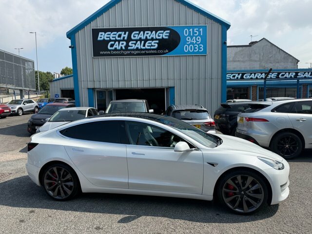 Tesla Model 3 2020 Dual Motor Performance Saloon White #2