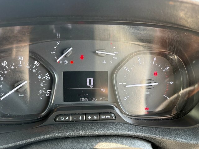 Citroen Dispatch Bluehdi 1000 Enterprise Pro M White #12
