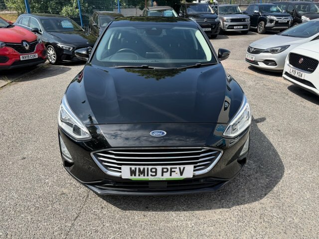 Ford Focus 2019 1.0T Ecoboost Titanium Hatchback M Black #6