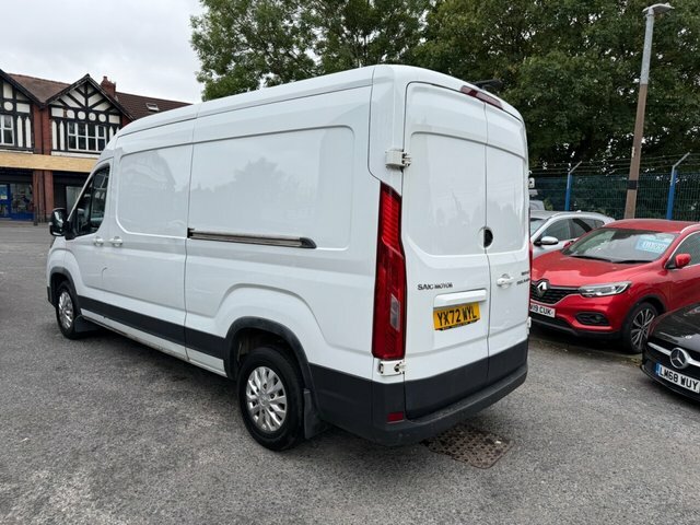 Maxus Deliver 9 2022 2.0 D20 Lux Panel Van Fwd L White #4