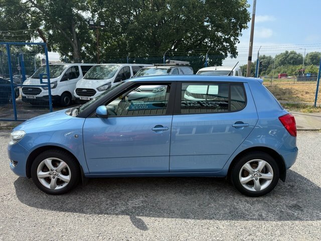 Skoda Fabia 2013 1.2 Se Hatchback Euro 5 69 Blue #5