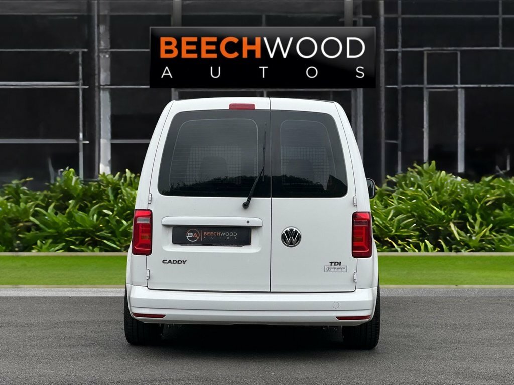 Volkswagen Caddy 2018 2.0 Tdi C20 Startline Panel Van Ma White #4