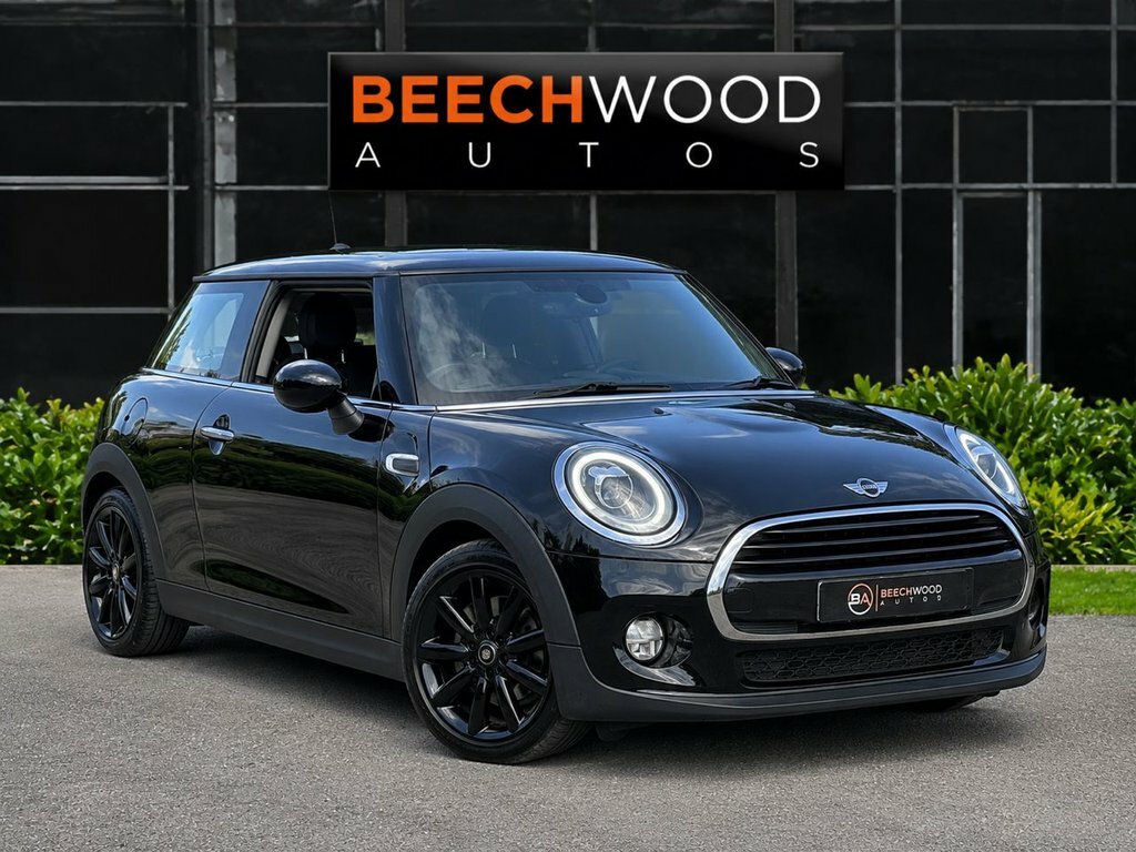 Mini Hatch 2017 1.5 Cooper Hatchback Euro 6 Black