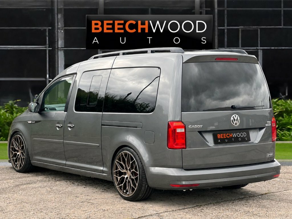 Volkswagen Caddy Maxi Life C20 Life Tdi Green #8