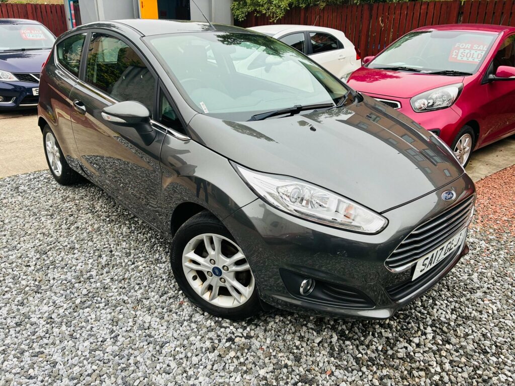 Ford Fiesta 1.25 Zetec Euro 6 Grey