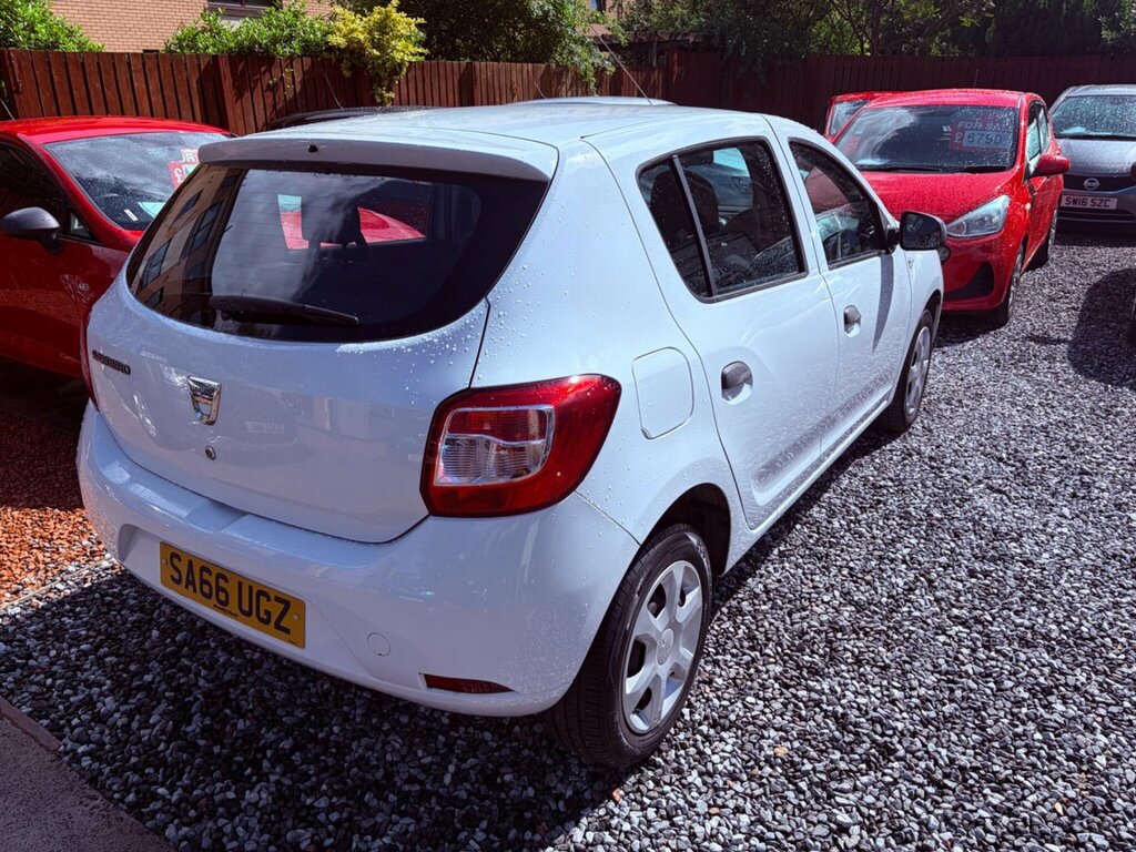 Dacia Sandero 0.9 Laureate Tce 90 Bhp Blue #15