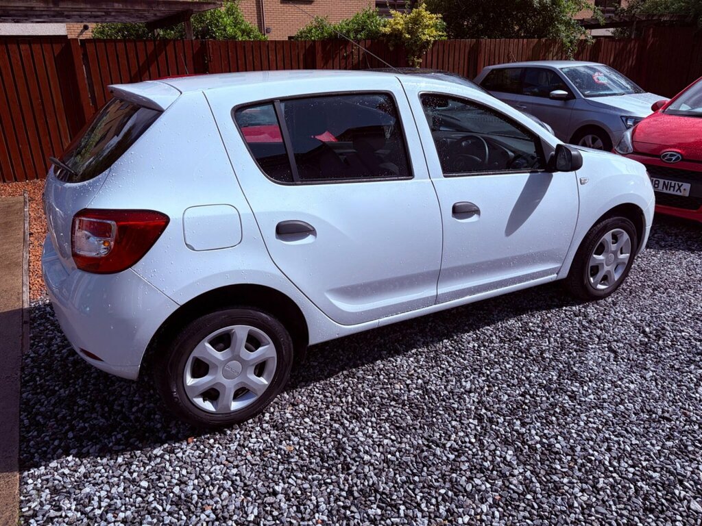 Dacia Sandero 0.9 Laureate Tce 90 Bhp Blue #7