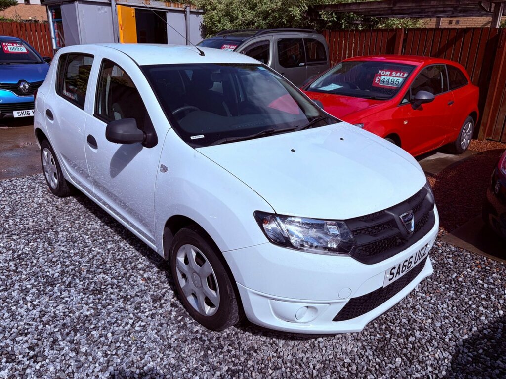 Dacia Sandero 0.9 Laureate Tce 90 Bhp Blue #9