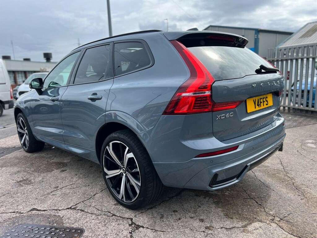 Volvo XC60 2.0 B4 Mhev R-design Pro Awd Euro 6 Ss Grey #3