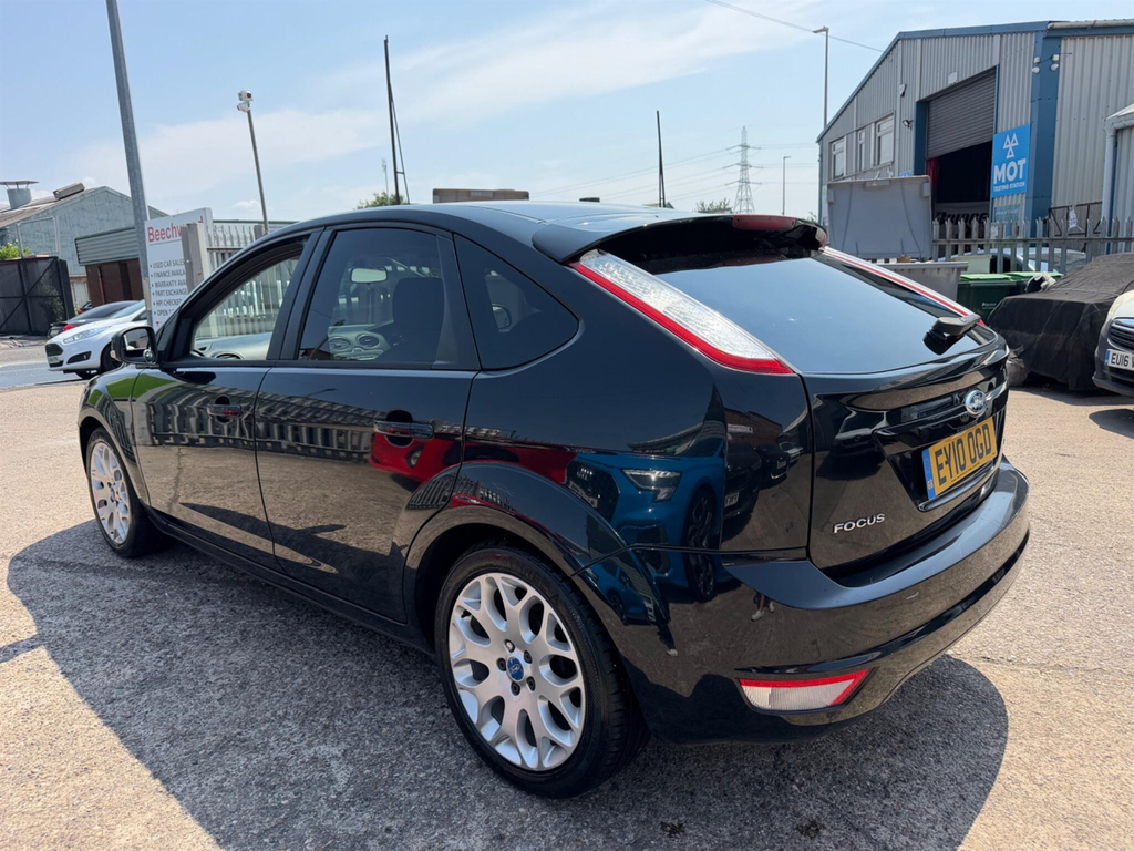 Ford Focus 1.6 Zetec EY10OGD Black #4