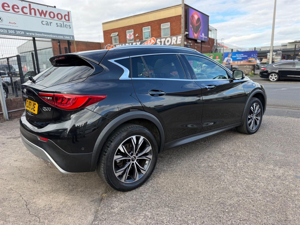 Infiniti QX30 2.2D Luxe Tech Dct Awd Euro 6 Ss Black #3