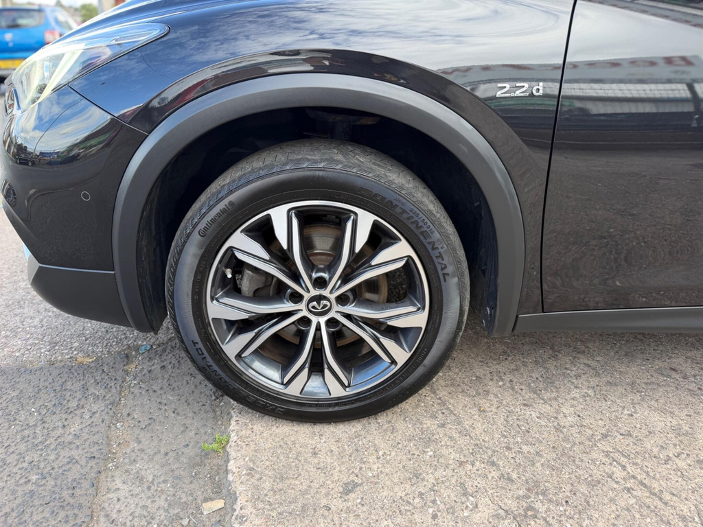 Infiniti QX30 2.2D Luxe Tech Dct Grey #16