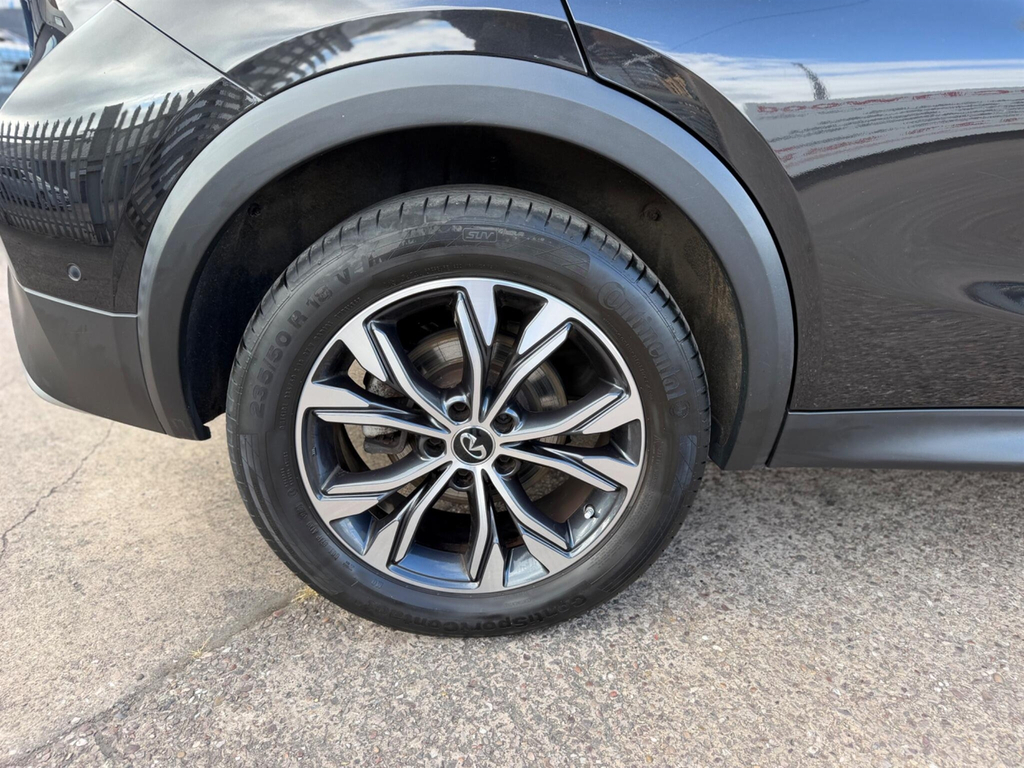 Infiniti QX30 2.2D Luxe Tech Dct Grey #12