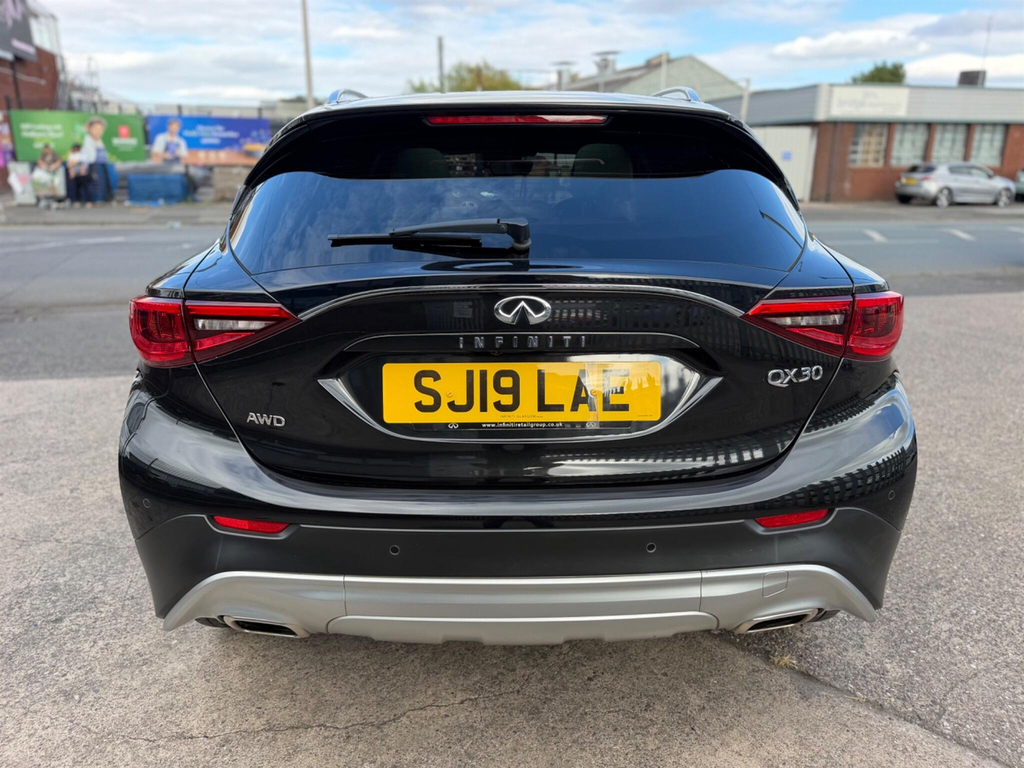 Infiniti QX30 2.2D Luxe Tech Dct Grey #7