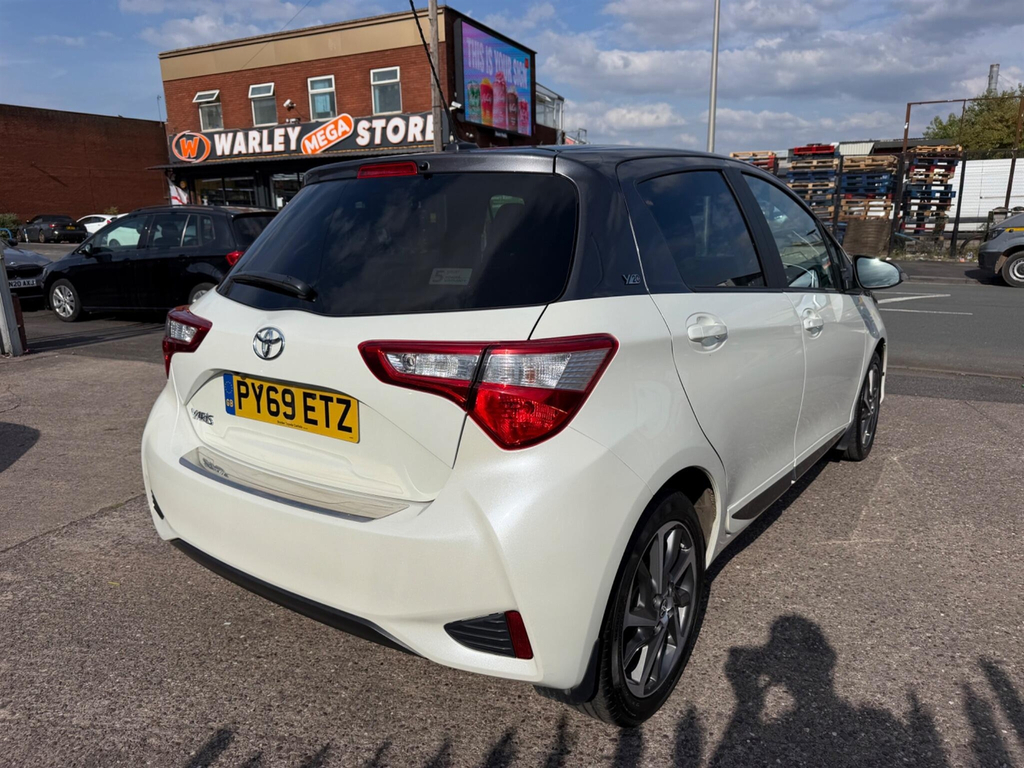 Toyota Yaris 1.5 Vvt-i Y20 Euro 6 White #6