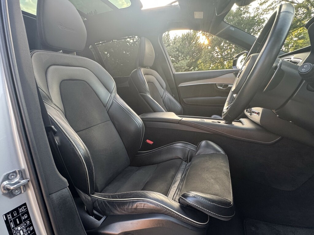 Volvo XC90 Suv 2.0 R-design Pro T6 Awd 202020 Silver #5