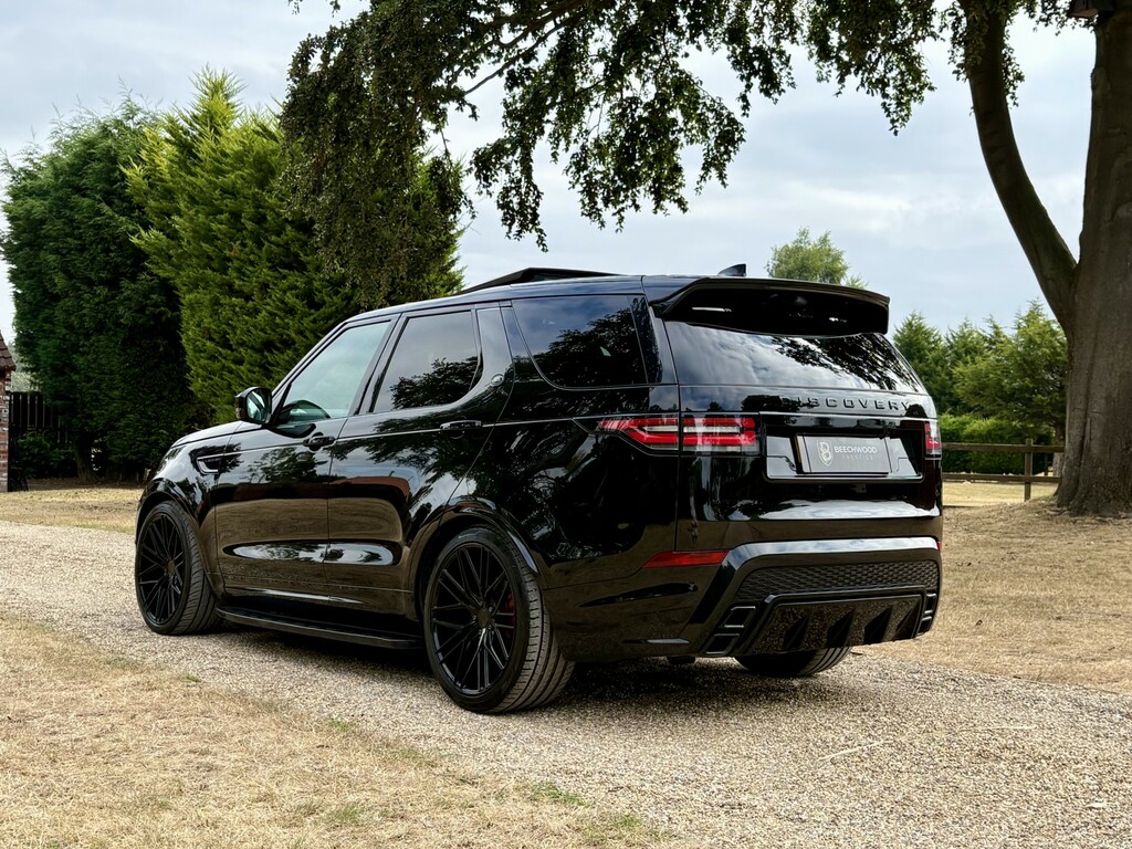 Land Rover Discovery 2.0 Sd4 Hse Luxury Black #2