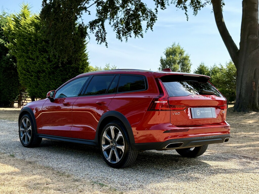 Volvo V60 Cross Country Estate 2.0 Cross Country B5 Awd 202121 Red #2