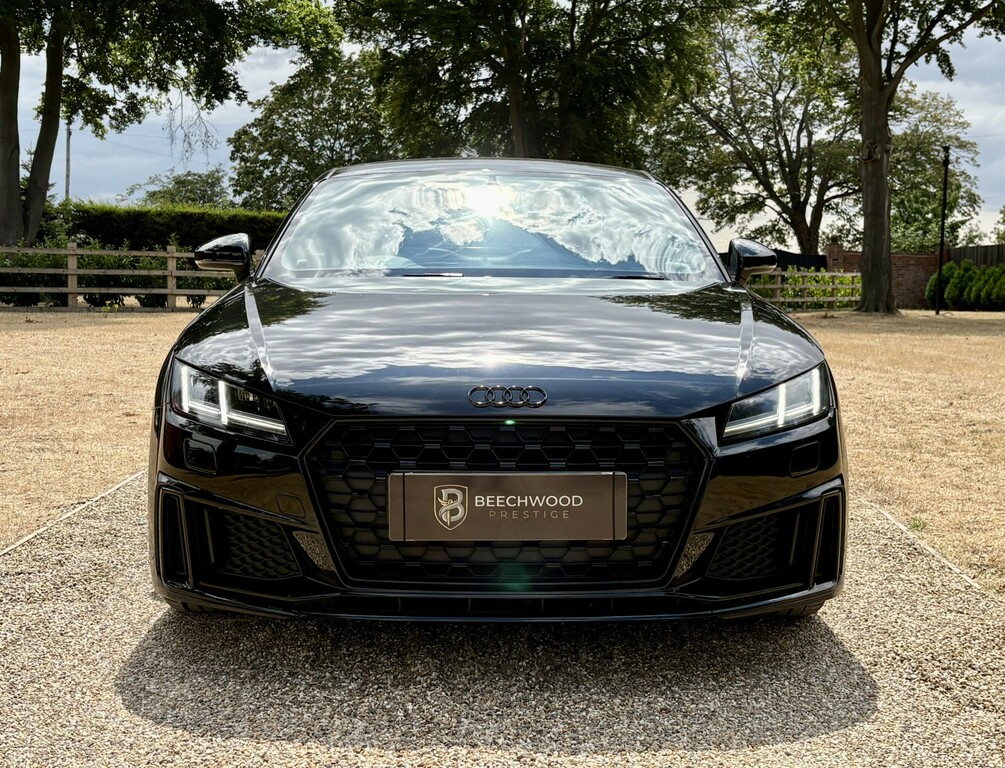 Audi TT Coupe 2.0 Tfsi 40 Black Edition 202070 KU70ZSL Black #3