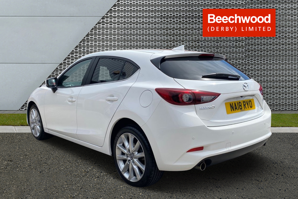 Mazda 3 2.0 Sport Nav White #5