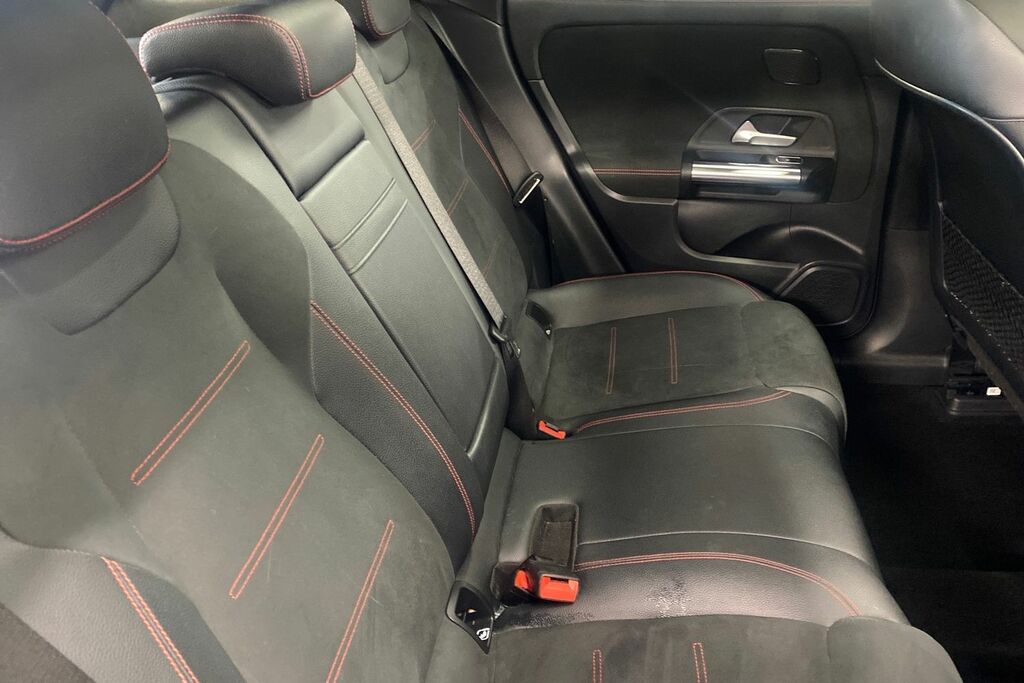 Mercedes-Benz EQA 250 66Kwh Amg #23