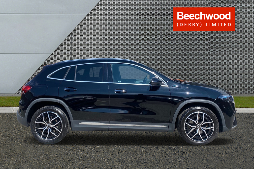 Mercedes-Benz EQA 250 66Kwh Amg #8