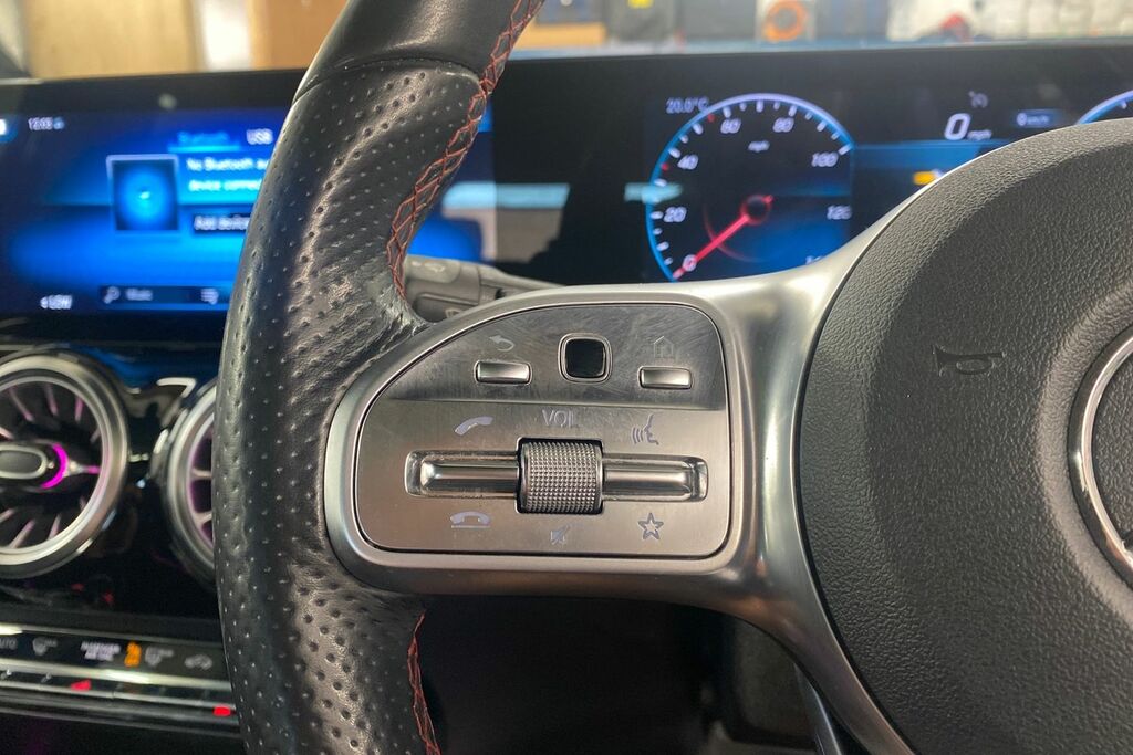Mercedes-Benz EQA 250 66Kwh Amg #19