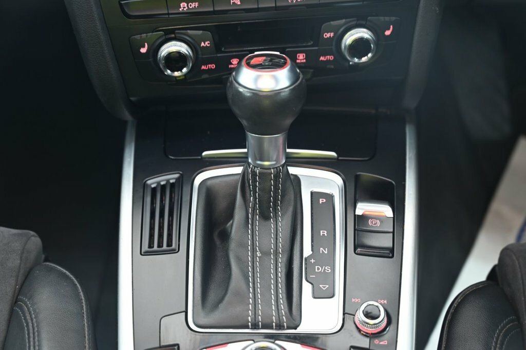 Audi S4 Estate 3.0 Tfsi V6 Black Edition S Tronic Quattro White #24