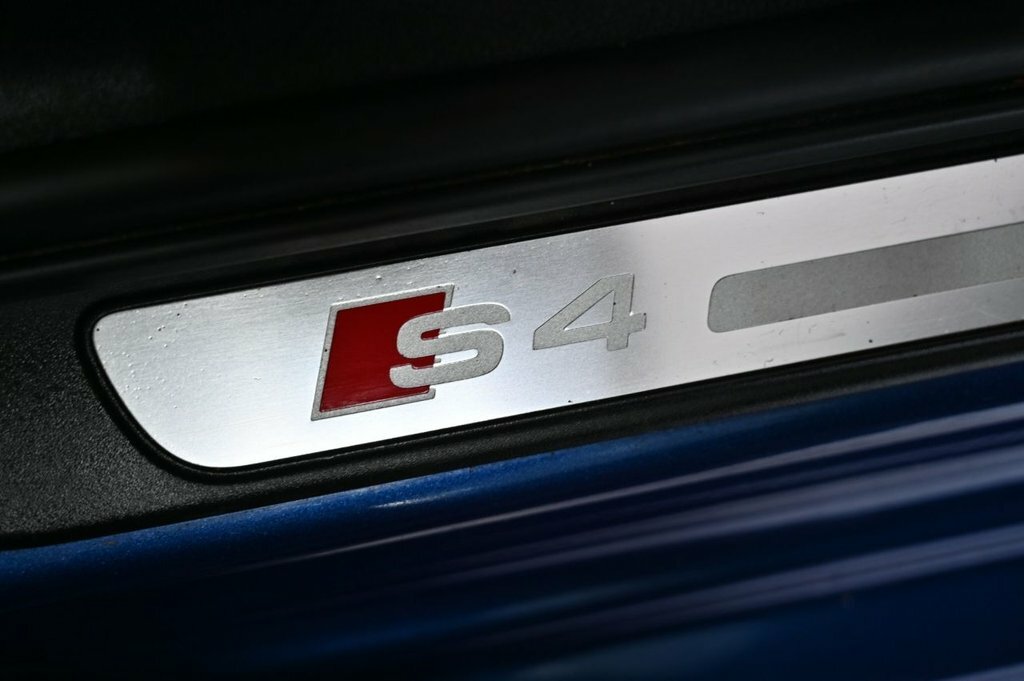 Audi S4 Estate 3.0 Tfsi V6 Black Edition S Tronic Quattro White #31