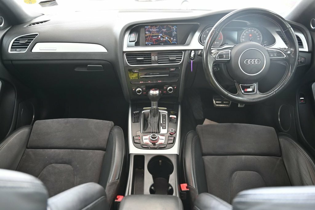 Audi S4 Estate 3.0 Tfsi V6 Black Edition S Tronic Quattro White #16