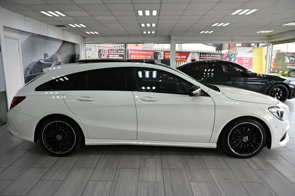 Mercedes-Benz CLA Class 2.1L Amg Line White #3