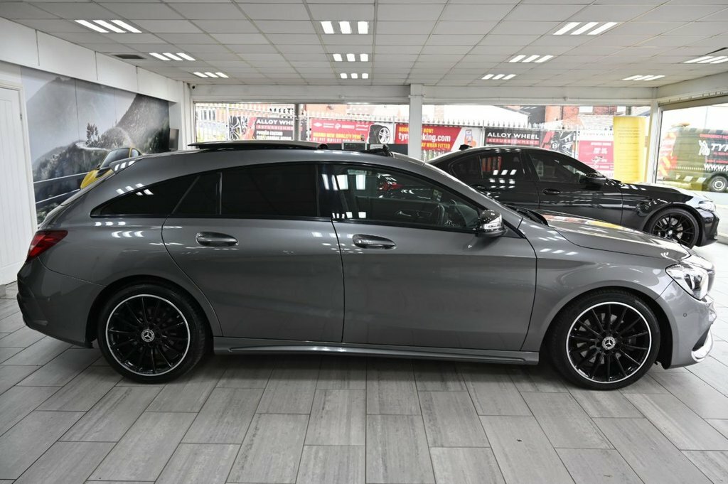 Mercedes-Benz CLA Class 2L Amg Line Night Edition Grey #3