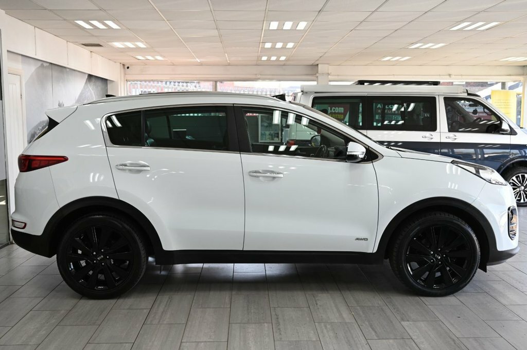Kia Sportage 2L Kx-3 White #3