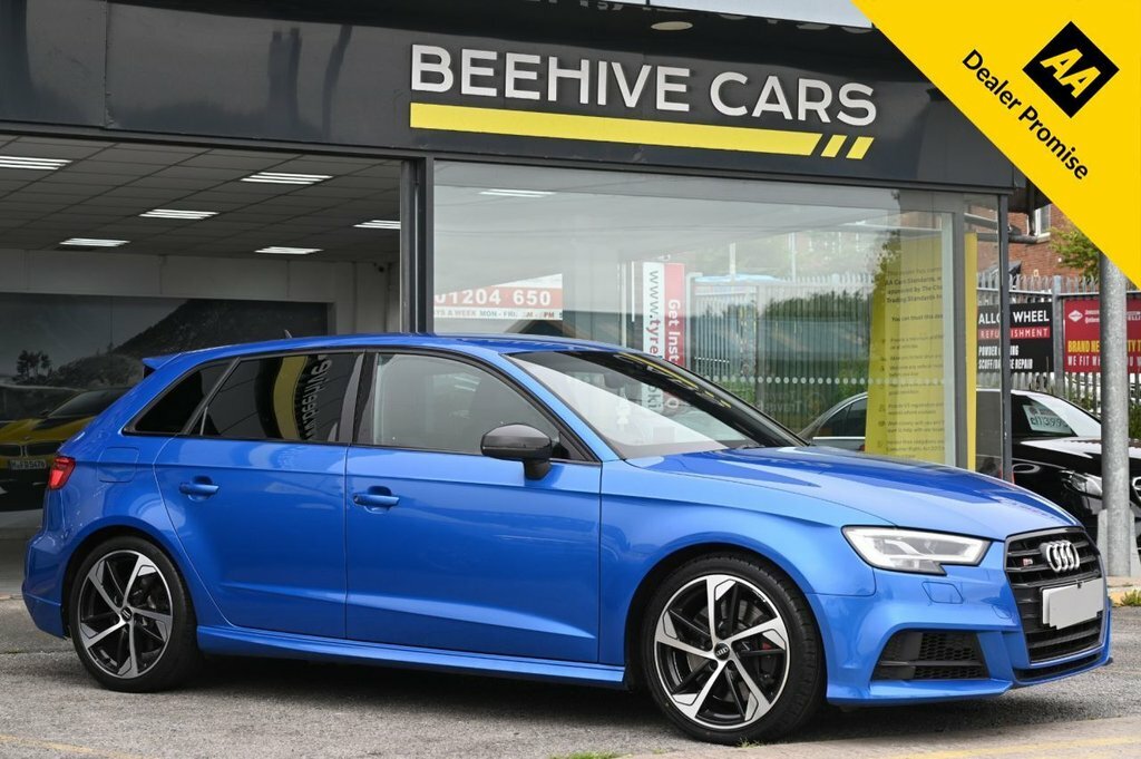 Audi S3 2L Black Edition Blue