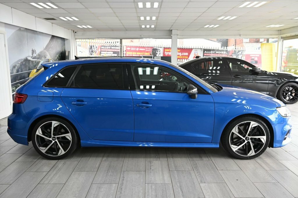 Audi S3 2L Black Edition Blue #3