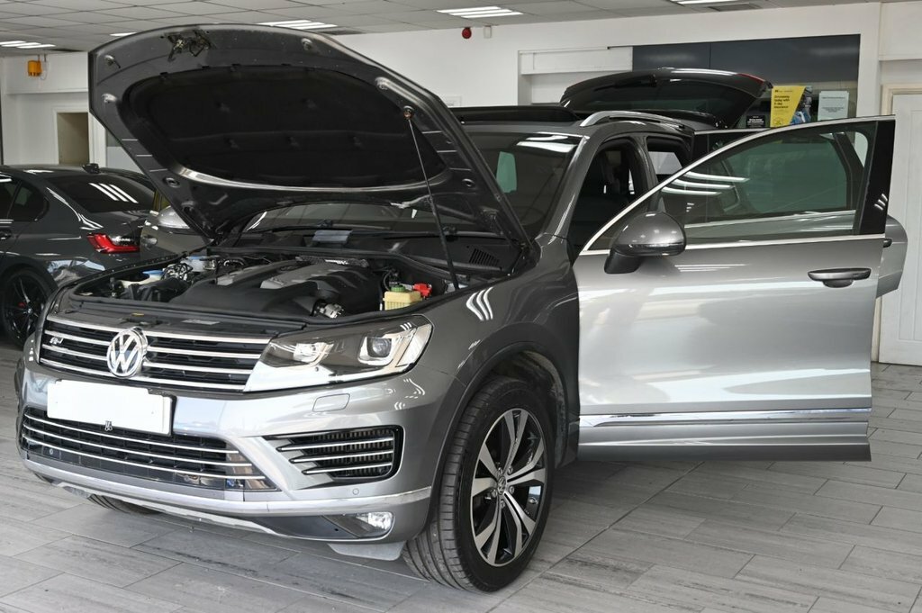 Volkswagen Touareg 3.0 V6 R-line Tdi Bmt Estate Grey #10
