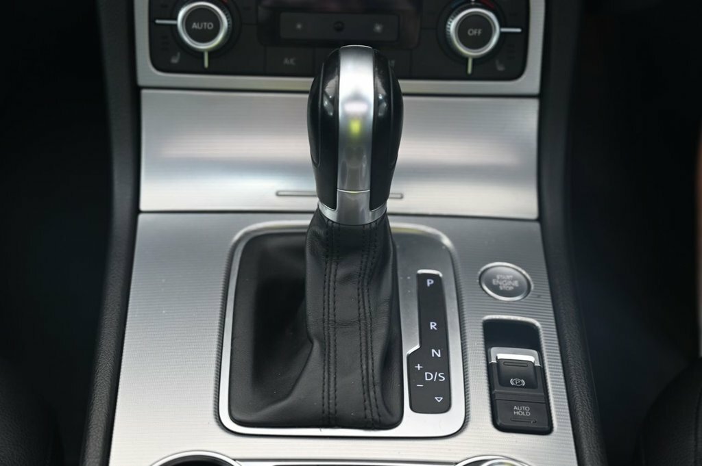 Volkswagen Touareg 3.0 V6 R-line Tdi Bmt Estate Grey #32