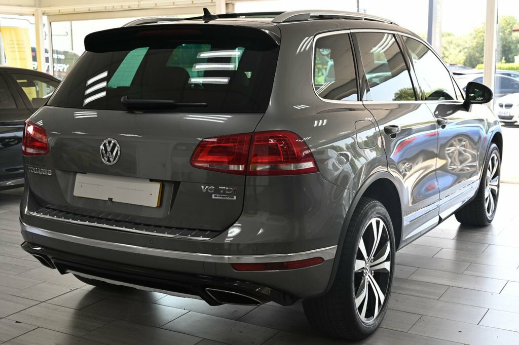 Volkswagen Touareg 3.0 V6 R-line Tdi Bmt Estate Grey #8
