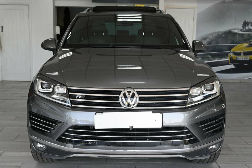 Volkswagen Touareg 3L R-line Grey #6
