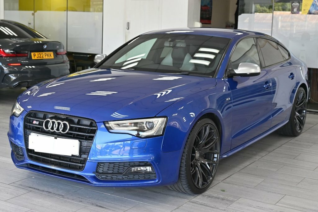 Audi S5 3L Black Edition Blue #5