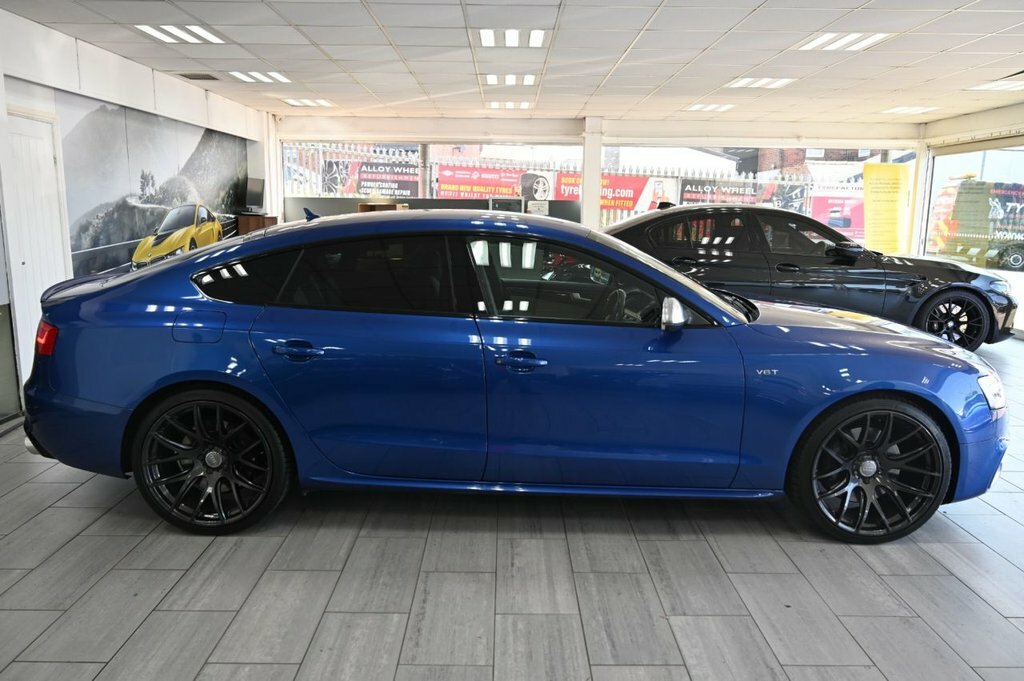 Audi S5 3L Black Edition Blue #3