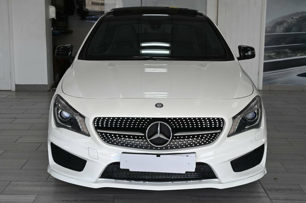 Mercedes-Benz CLA Class 2.1L Amg Sport SO15GWM White #6
